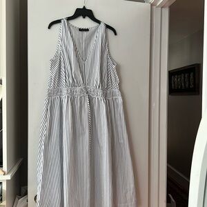 Lane Bryant striped black white summer sleeveless dress size 16